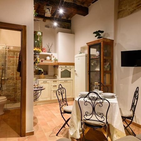 Apartamento Hortus Conclusus + Free Parking Siena Exterior foto