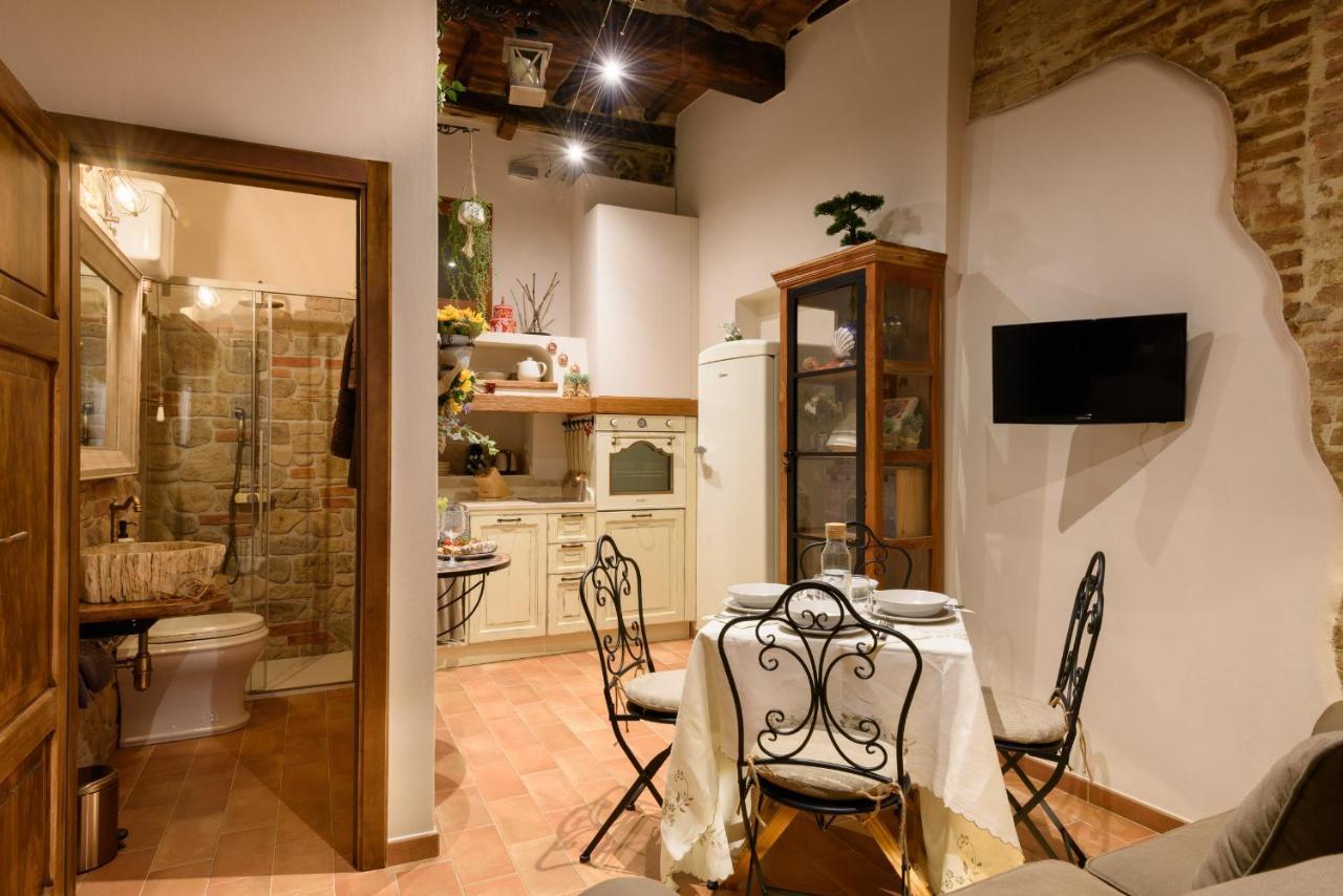 Apartamento Hortus Conclusus + Free Parking Siena Exterior foto