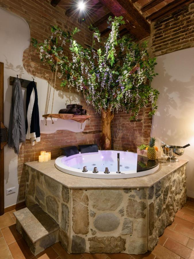 Apartamento Hortus Conclusus + Free Parking Siena Exterior foto