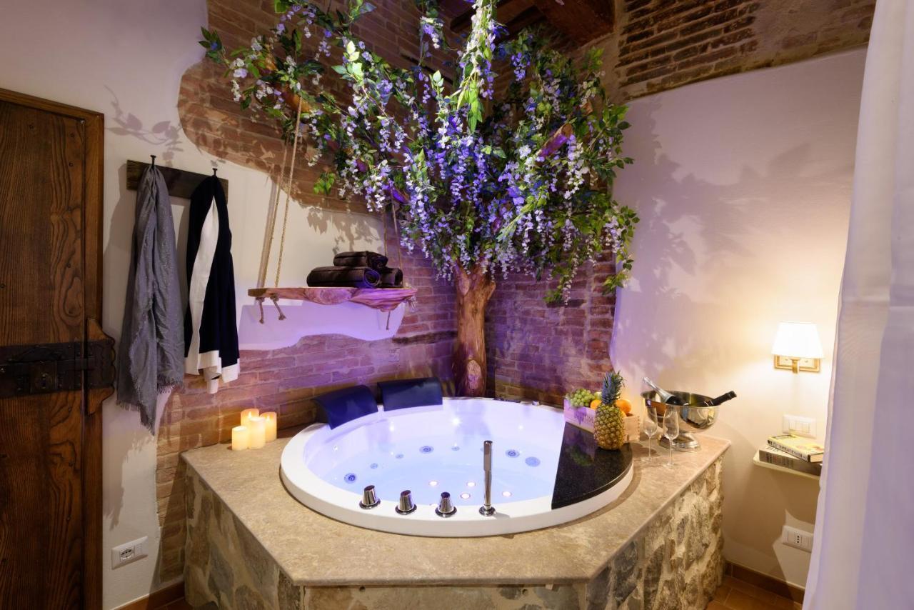 Apartamento Hortus Conclusus + Free Parking Siena Exterior foto